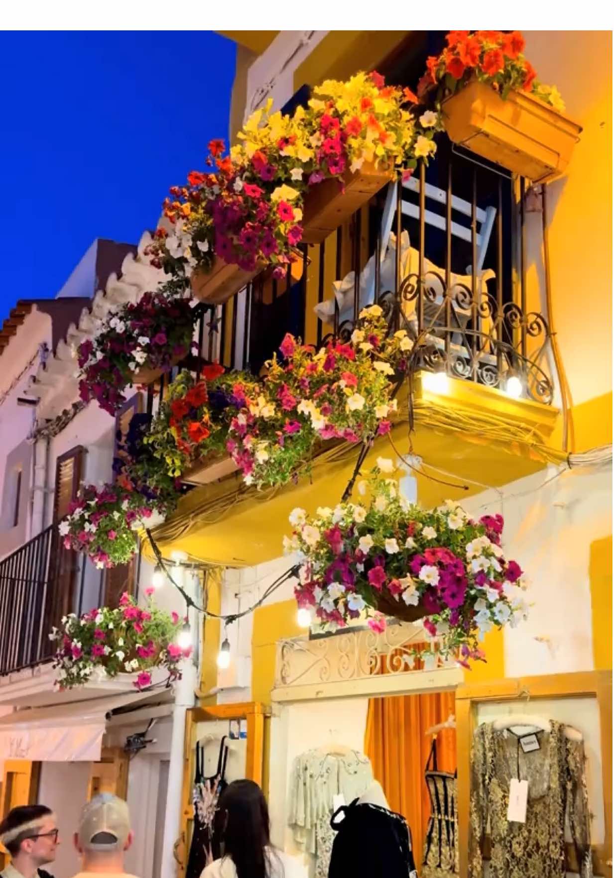 Come and visit us either in Ibiza in the old town castle or our London store on Carnaby Street ♥️ #anniesibiza #daltvila #partydress #carnaby #partydresses #minidress #ibiza #ibizashopping #daltvilaibiza #anniesibizadress #londonshopping #summerdress #beadeddress 