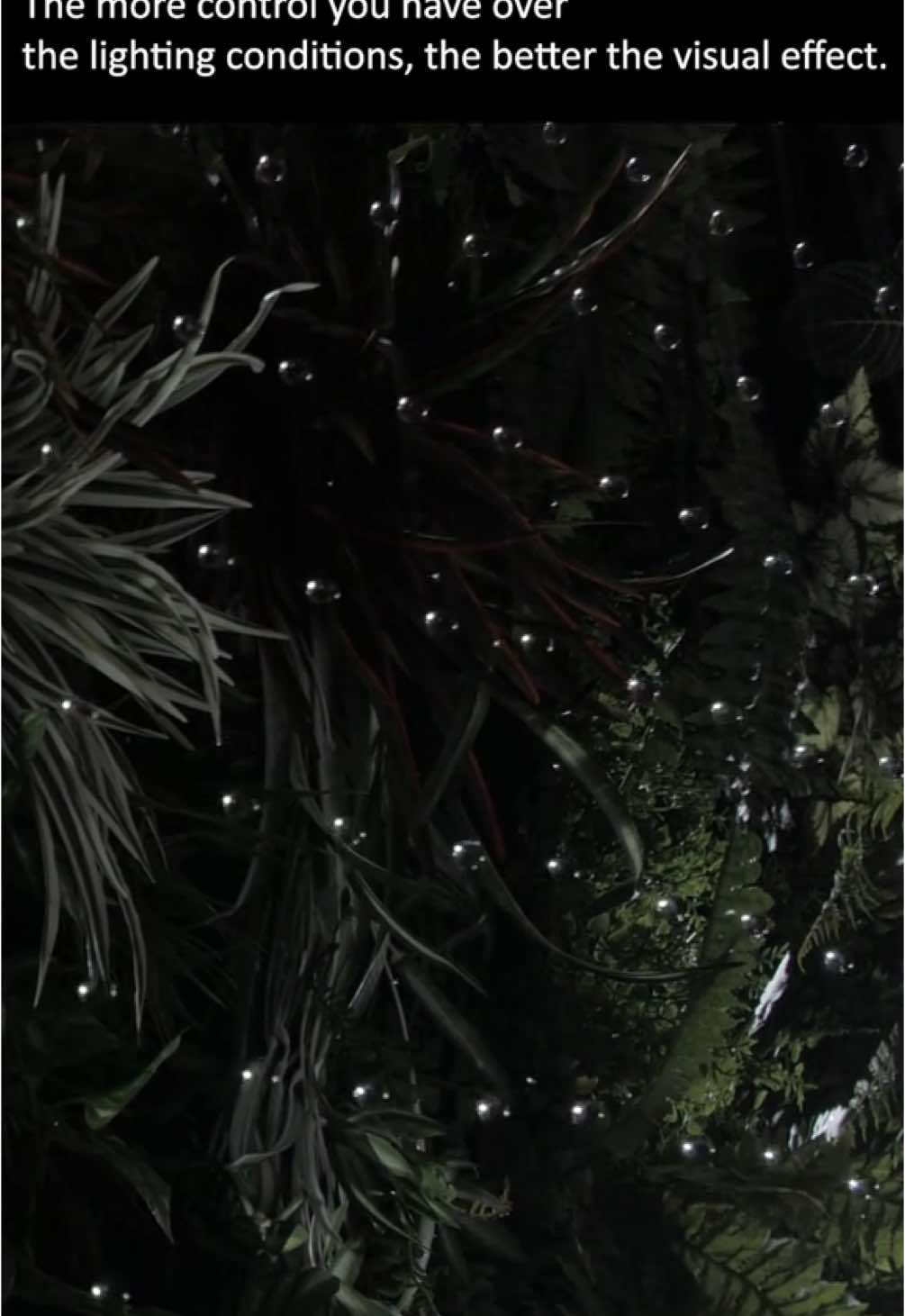 The darker the environment, the more clearly the water droplets will appear. The more control you have over the lighting conditions, the better the visual effect. #waterengineering #architecture #design #waterpearl #viral #commercialdesign #commercialarchitect