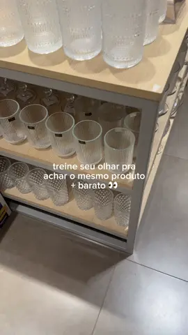 Eu amo achar coisas online que são mais baratas que nas lojas!!!! Tenho vários exemplos aqui em casa heheh  Esse conjunto de copos é do tiktokshop, vocês já tinham visto?  #dicasdecasa #utilidadesdomesticas #jogodecopos #enxovaldecasanova #canelado #copos #creatorsearchinsights 