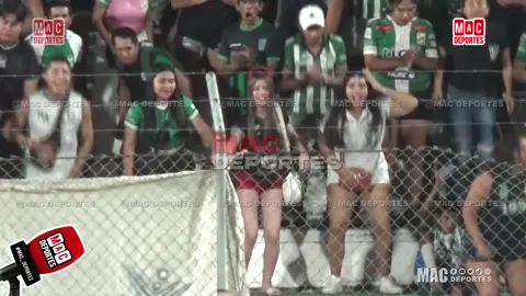 Las chicas de Oriente Petrolero en la 