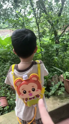 Ba lô súng bắn nước, Không cần dùng bin không phải sạc điện#t#thuytinhtuyt#thuykytinhb#balosungnuocs#sungnuoc