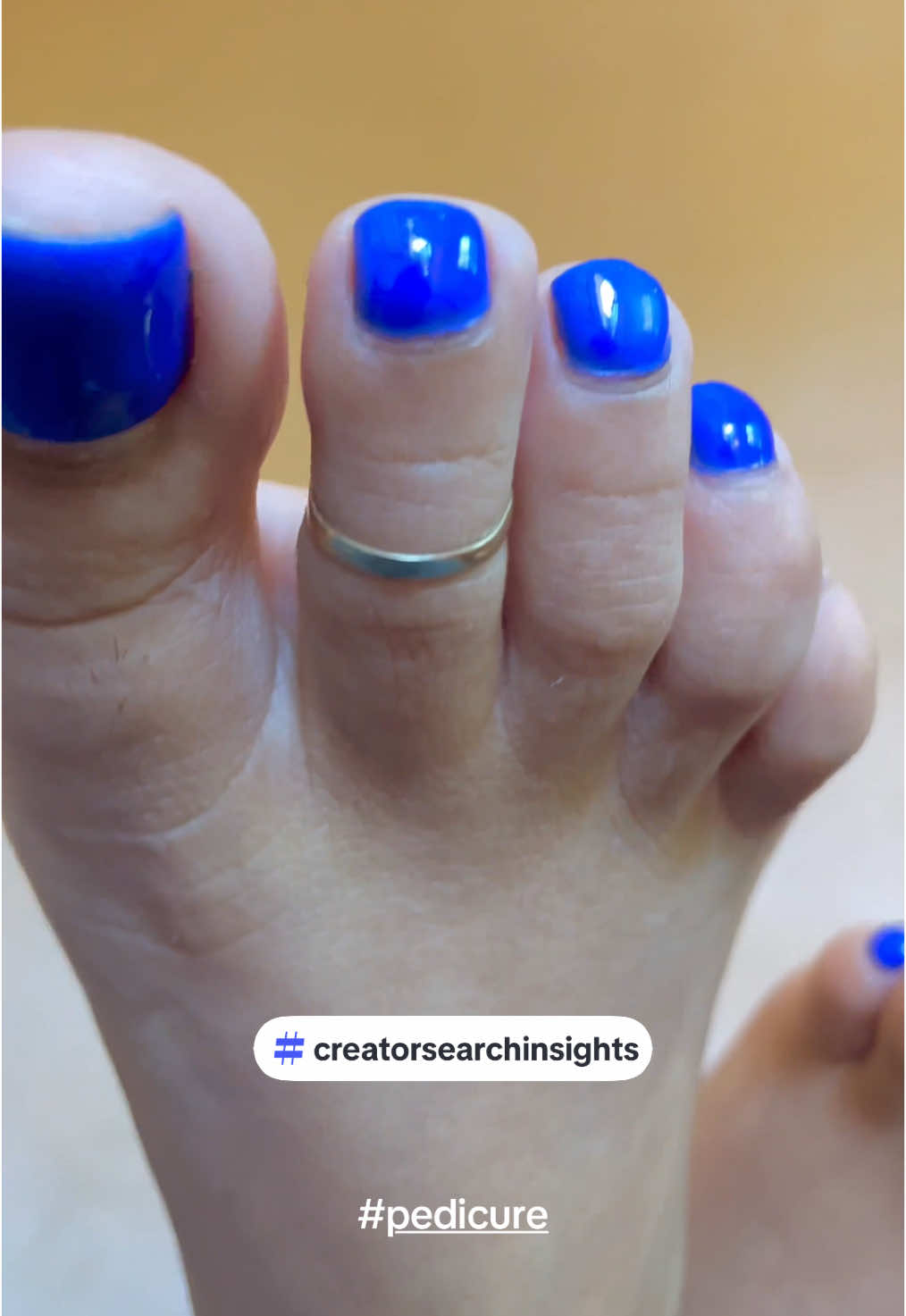 LAST DAYS WITH BLUE NAILS#creatorsearchinsights #viralll #pedicure #nails #bluenails #creatorsearchinsights2025 #perfectnails #pedi #limpiezadeuñas #unotodoeltiempohaciendovideos #pedicureestetico #viralvideos #livehighlights 