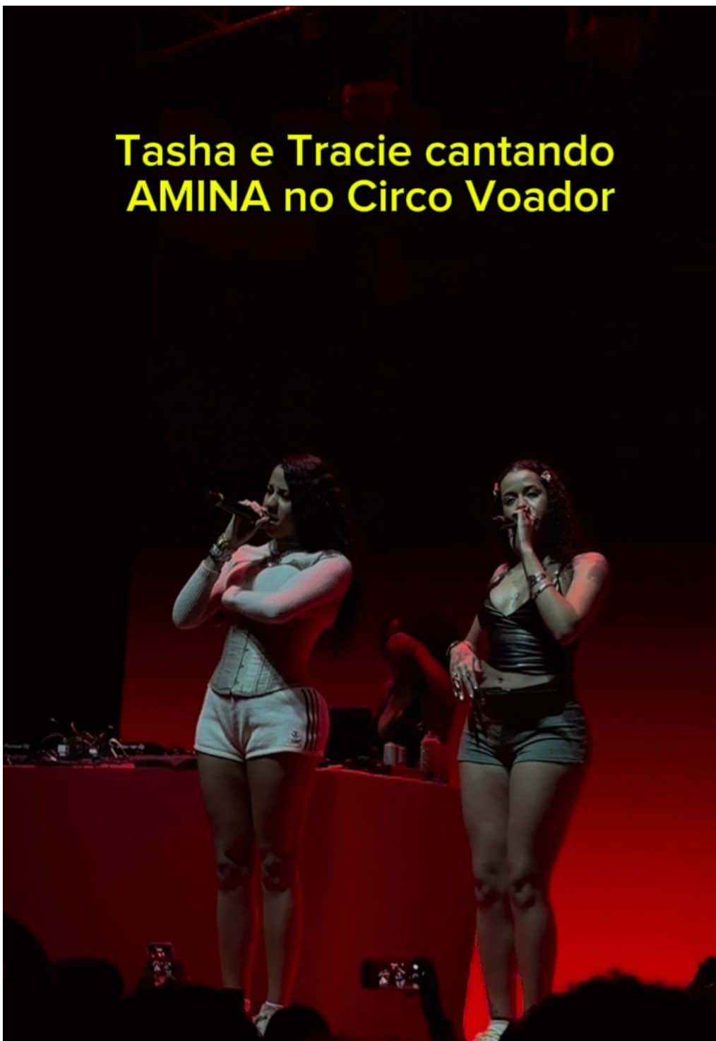AMINA - Tasha e Tracie  