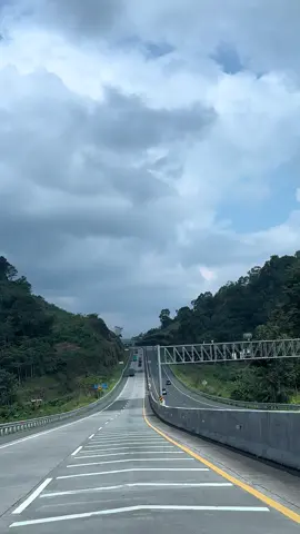 Kaya main CTR 😌 #tolsolo #tolsemarang #fyp #tollroad #roadtrip 