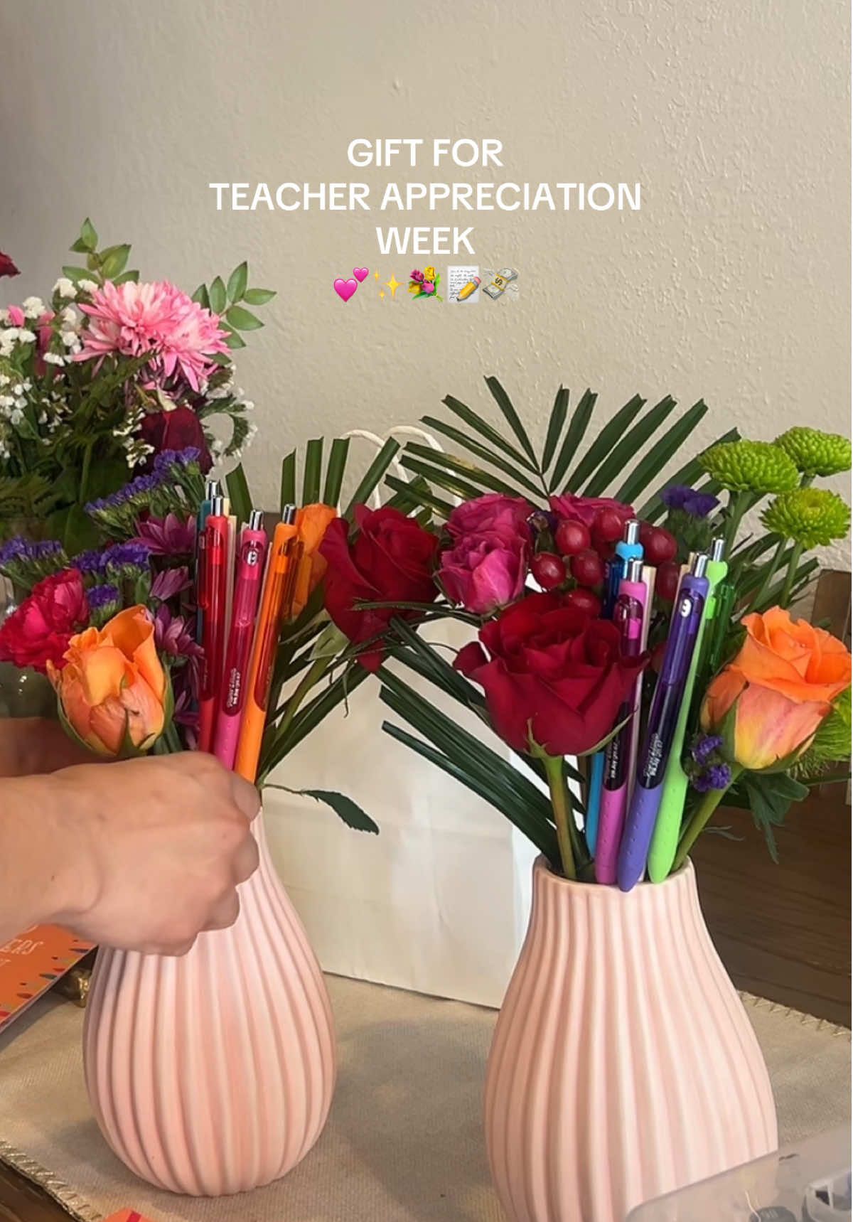 Teacher appreciation gift 💕💐💸🫶 #latepost #teacherappreciationgift #teachergiftideas 