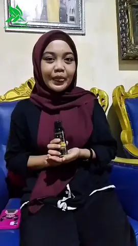Sakit kepala yang nggak kunjung reda... Sudah minum obat, tetap aja nyut-nyutan. Tapi setelah dipijat pakai Fito Herbal, alhamdulillah... badan enteng, kepala plong! 🌿✨ Fito Herbal bukan cuma minyak gosok biasa — ini solusi alami dari bahan herbal pilihan. Cocok untuk pijat, pegal, nyeri, dan pastinya sakit kepala! 🧠🌿 📦 Sudah banyak yang membuktikan khasiatnya. Kamu kapan? ⬇️ Coba sendiri sekarang dan rasakan bedanya! DM atau klik link di bio untuk order 💬📲 #FitoHerbal #MinyakHerbal #SakitKepala #MinyakGosokHerbal #TestimoniPelanggan #MinyakUrutAlami #FitoTestimoni #SolusiSehat #ObatPegal #MinyakPijatHerbal #PijatTradisional #MinyakAromaterapi #KesehatanAlami #HealingNaturally #HerbalMakassar #MakassarSehat