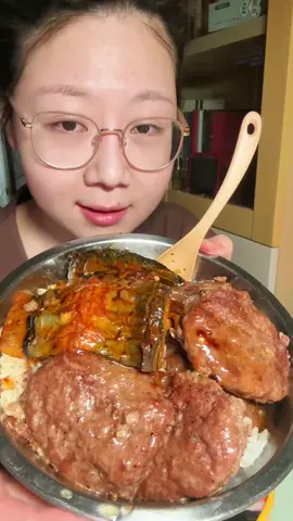 #douyin #mukbangvideo #asmr #mukbang #asmrfood  #thanhantrungquoc #mukbangthitmo #viral #mukbangchinafood  #porkbelly #sausage #lapxuong #xuhuong #viral 