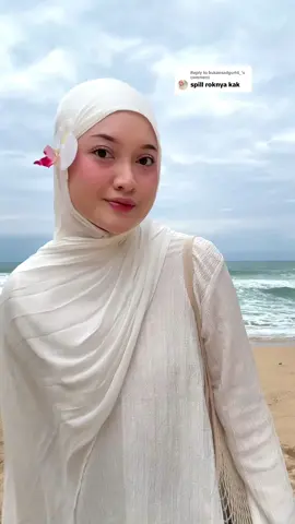 Replying to @bukansadgurl4_ spill outfit #outfitpantai 