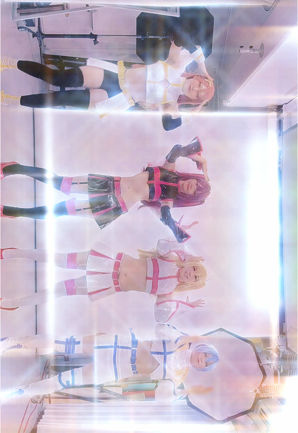EDみんなで踊ったよ〜🫶🏻🎶 2着やるの大変だったけど楽しかった❤️‍🔥 左(上)から アリエル／AMAGI @AMAGI  ミリエラ／やもはちこ (私) リリエル／ちゃんみろ @ちゃんみろ  ノキエル／えびびちり #にごリリ #にごリリダンス #コスプレ #コスプレイヤー #踊ってみた 