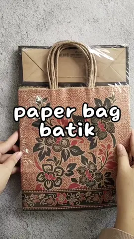 #paperbag #paperbagbatik #paperbagmurah #paperbagbatikmurah #paperbaghampers #paperbaghempers #paperbagbatikkecil #paperbagkecil 