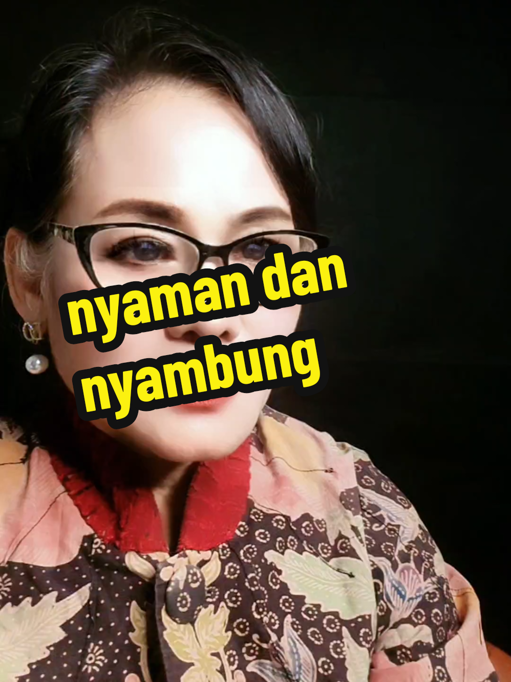 Tak perlu dipaksa atau dijaga berlebihan, tapi selalu hadir di saat kita benar-bena membutuhkannya. @MONICA_SILVER8 @MONICA HSU @Amor Vincit #monicasilver_voice #hiduptanpadrama #motivasidaninspirasi #cemerlangdalamkematangan #wanitaelegance50 #pengembangandiri #KesehatanMental 