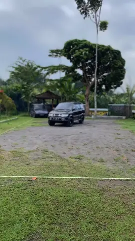 jj with si blek dulu 🔥🤙 #CapCut #fypp #foryou #isuzu #panthergrandtouring #isuzupanther #diesel #panther #fyppppppppppppppppppppppp 