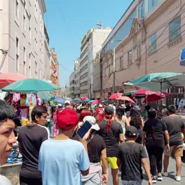¡Descubre el Mágico Centro Histórico de Lima en 1 Minuto! ✨ Planes en Lima #centrodelima #centrohistorico #lima #limaperu🇵🇪 #peruanos #peruanosenelmundo #peruanosenelextranjero #peruanostiktok #peruanosenchile🇵🇪🇨🇱 #peruanosenusa #peruanosenitalia #peruanosunidosporsiempre #peruanosenespaña