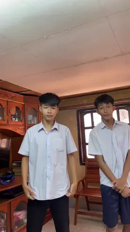 ຊິລົງຈົນກວ່າຜູ້ຕິດຕາມຊິຮອດໜື່ນ55#ລີໂພດໃຫ້ແນ່🤣🤣 #2010 #fypシ゚ 