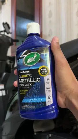 Pengkilap bodi motorrr biar selalu cetarr‼️‼️‼️ #turtlewax #turtlewaxindonesia #tipsotomotif #infootomotif #perawatanmobil #coating #pengkilapmotor 