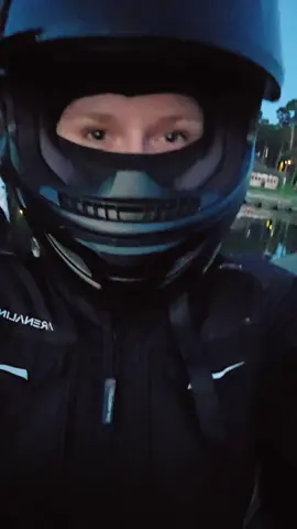Bo z nami nie ma nudy 😁#motocyklistki #bikergirls #trend #fyp #hjchelmet #agvhelmet #dc #dlaciebie #yamaha 