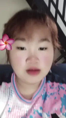 នៅឆ្ងាយពេកចាប់មិចនិងដល់ :( #pyfツ #E🤍 #✨🌷 