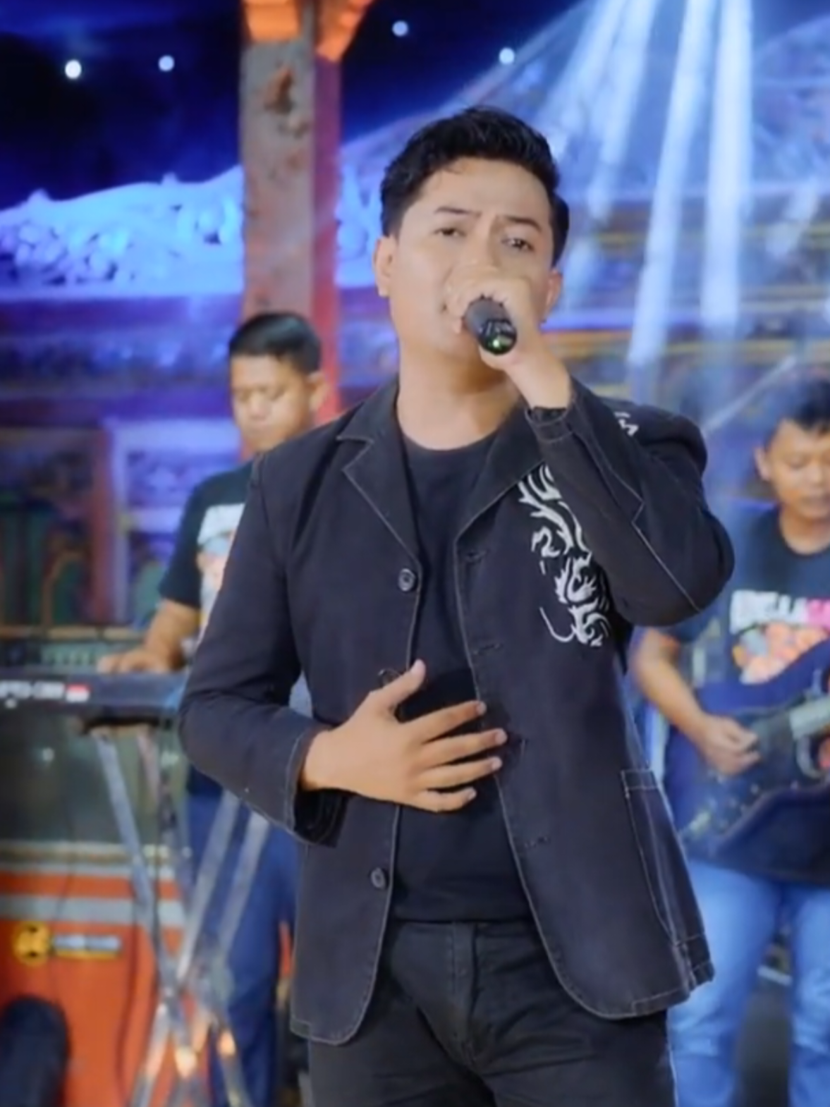Dia Punya Cinta Aku Pun Sama || ANDI KDI - Dia Lelaki Aku Lelaki #dangdutkoplo #adella #andikdi #dialelakiakulelaki #omadella #amc 