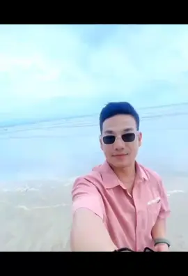 #ကဲနေကာမျတ်မှန်လေးနဲ့ဘယ်လောက်ချစ်ဖို့ကောင်းနေလဲ🥰🥰🥰🥰