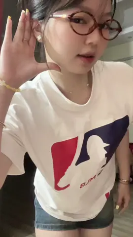 Đeo kính có xinh hơn hong? #xh 