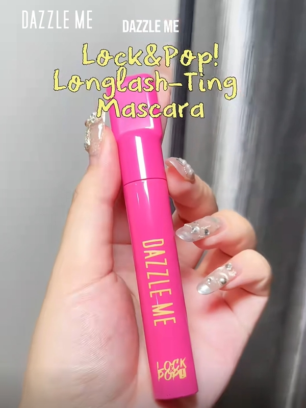 Eyelash extention? Bukanlah! ini cuma pake mascara doang loh😍 Dapetin diskon ekstra kalo kamu check out di keranjang kuning sekarang! ✔ #mascara #makeuphacks #longlastingmascara #dazzleme #dazzlememascara #lockandpopmascara #longlashtingmascara #volumaxingmascara #dazzlemebeauty #mascaraviral