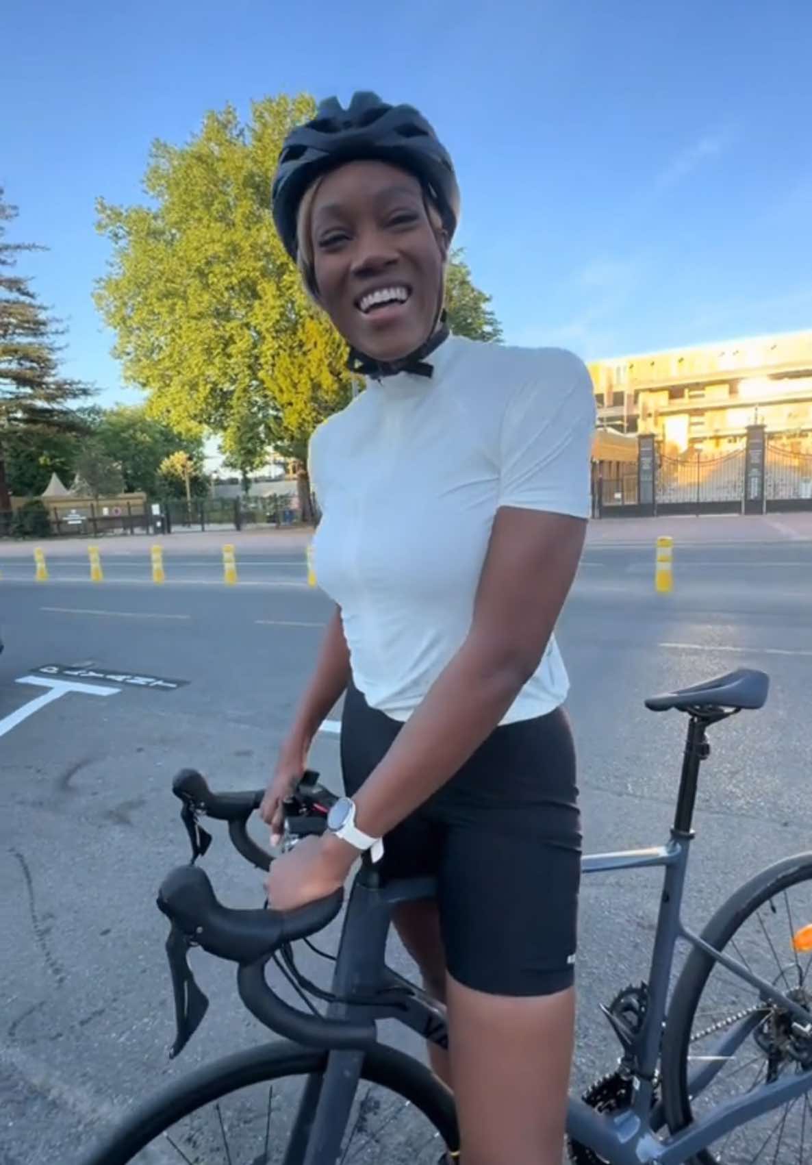 Je remonte en selle 🚴🏽‍♀️ #triathlon #triathlete #triathlontraining #entrainement #Velo #cyclisme #debutante #SportsTikTok 