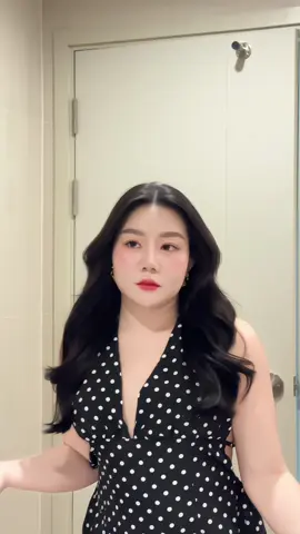 ตอบกลับ @อนัญลักษณ์ สุขเจริญ ชุดเดรสลายจุดสำหรับสาวอวบลุคนี้ใส่ออกมาแล้วน่ารักมากต้องกด @all_aboutbitch  ##dress #fashion #pokkadot #allaboutbitch #woman 