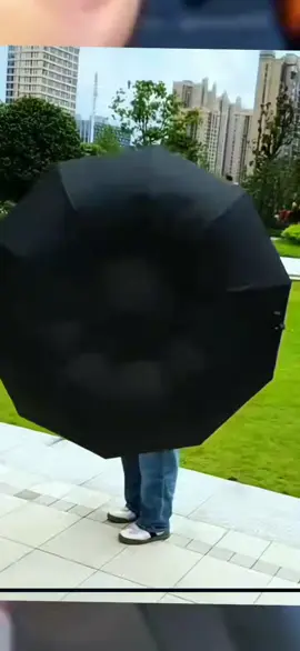 This extra-large automatic folding umbrella is built tough with a reinforced design to handle both heavy rain and intense sun! Perfect for men and women, it's your go-to for both sun protection and rainy days! #LargeUmbrella  #SunAndRainProtection  #HeavyDutyUmbrella  #RainOrShine  #OutdoorEssentials  #MustHaveGear  #WeatherReady  #PerfectForAnyWeather  #RainyDayEssentials 