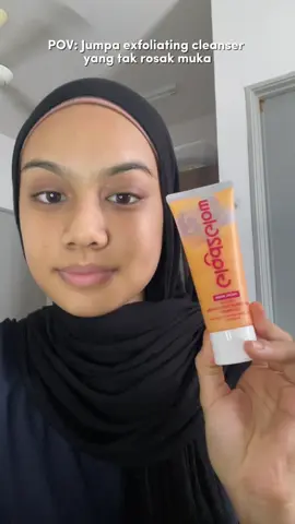 get smoother skin w cleanser g2g ni guys!! #glad #glad2glow #exfoliating #cleanser #blackheads #g2gcleanser #fyp 