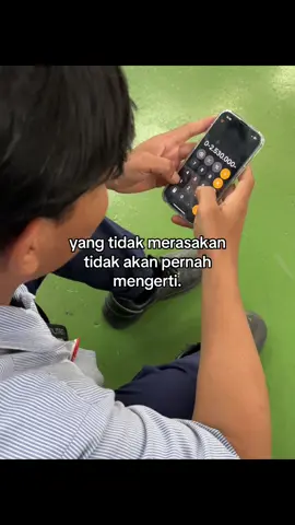 semangat terus cesss, hidup itu memang penuh dengan kalkulator. #4u #fyp #foryou #xyzbca #masukberanda #storywa #kulipabrikkarawang #kulipabrikcikarang 