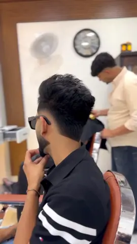 Brust Fade🥵#viralvideos #trends #saloon #barber #fade #tutorial #hair #styletips #menstyle #fyp #forupage #forupageofficial #forupge #officalaccount #growmyaccount 
