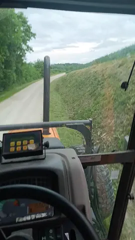 Des fois quelques centimètres font la diff ! #youtubers #foryoupage❤️❤️ #work #farmer #agriculture #fyp #foru #humour 