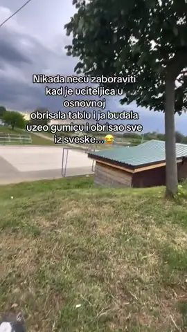 Ovaj zivot nije lak 😂😂😂😂 #fyp #memetiktok #smijeh #foryouu #viralvideos #memestiktok #memes #memesdaily #videoviral #foryoupage #havingfun #fun #viral #funnytiktok #foru #balkan #samokodnas #jokes #FunFactory 