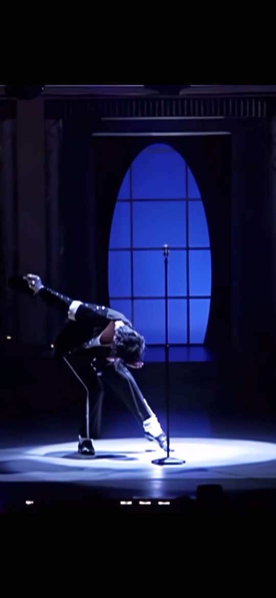 Billie Jean Live 30th Anniversary 2001 ❤️ #michaeljackson #music #mjinnocent #mjinnocentforever01 #king #billiejean #bj #30thanniversary #2001 #foryoupage #Love #fyp #michael #fypシ 