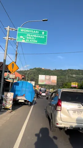 Jebule lehku munggah  gunung mudun  gunung saben dino duwur yo dulur #wonosari24jam #wonosarigunungkidul #sedulurlajonjogjalantaidua #pelajujogjawonosari #wonosarirace #fyppppppppppppppppppppppp 