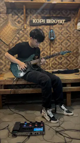 barstool warrior dream theater cover gitar #dreamtheater #johnpetrucci #guitar #covergitar #gitarcover #sologuitar #cover #fyp 