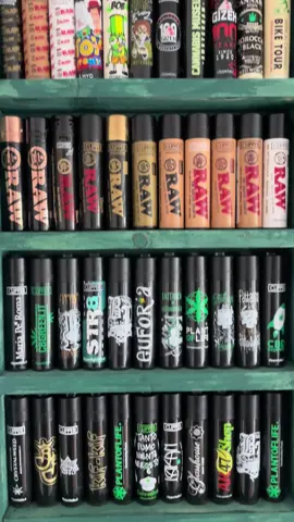 Check out this MEGA Clipper Lighter collection 👊🏻💯 Collection of @Gary Lee Dasilva  👈🏻 @CentralCee  #clipperlighter #mrclipper #clippergang #clippermania #clipperhack #fu #fyp #foryou #foryoupage #viral #tiktok 