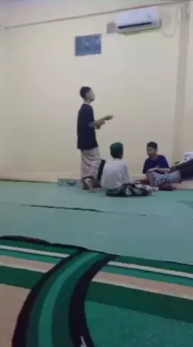 maa syaa Allah Tabarakallah momen langka seorang Akmal main darbuka #fypシ゚ #fypage #fypp #fyp #fyppppppppppppppppppppppp #hibbunnabidalwabaalawi #muhammadakmaluzzain 