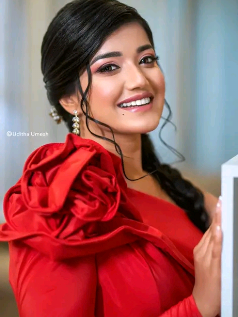 #❤  #beyou #bebright #behappy  #Rose #beyourself #loveyourself  #tiktok #trending #viral  @Roshel Rogers 