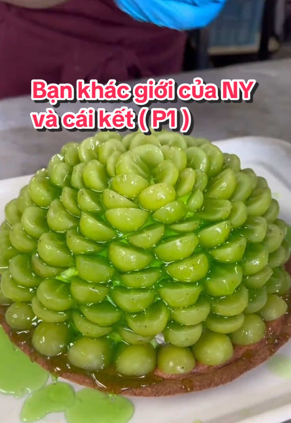 Chị em nhớ đi chơi chung với đám bạn của NY nha . #kechuyen #kechuyentiktok #lambanh #grapes #foodtiktok #nauancungtiktok #chuyen 