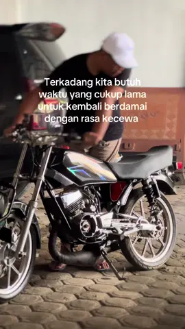 Pergilah bersama orang baru mu biar luka ini sembuh bersama teman hebat ku 🫠#rxking #rxking135cc #rxkingnusantara #rxkingindonesia #rxkingviral #rxkingblayer #spekblayer #kingblayer #bowoputra #kudus 