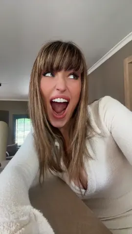 #hahahhaa #yea #ohmy #crazygirl #crazy #tongue #viral #goviral 