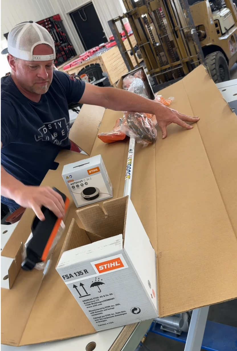 Unboxing the @stihlcanada FSA 135 R and getting it set up with the grass cutting blade so I can go cut some grass in some of the areas with bushes and trees on my property before I can clean up dead brush and trees that need to be removed. @STIHL USA 