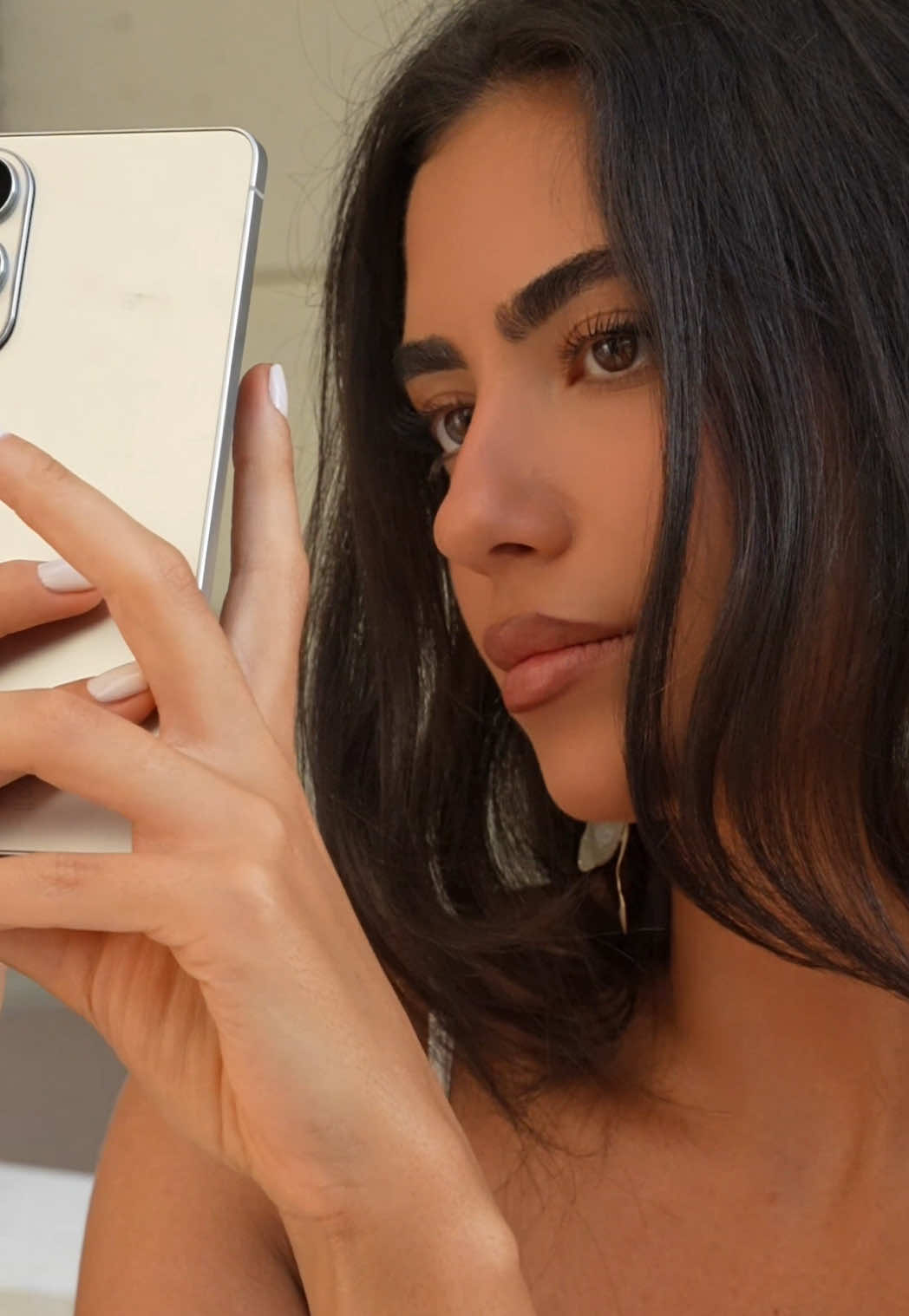 Never without my Samsung #GalaxyS25 Edge @Samsung Gulf  @uniquetalents 