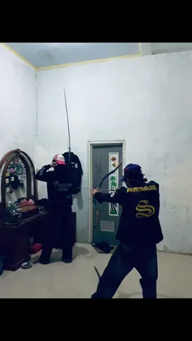 #masukberandafyp #fypageシ #imyuboys🏴‍☠️☠️ #bintangtimur✨ 
