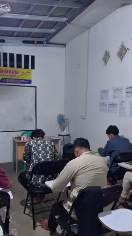 DIBUKA KELAS BARU BULAN JUNI Ayo yang mau belajar bahasa korea gabung aja sama LPK KOREA MASSE, dibimbing dengan sepenuh hati😇 Kerja ke Korea itu Resmi Pemerintah jadi Terjamin Aman & Nyaman, Biaya Murah & Gaji Besar. Di korea masse Asik, rame, murah, banyak teman dari dalam dan luar kota, Yang jauh ada asrama. Buruan daftar sebelum terlewatkan!!! #lpkkoreamasse #gtogkoreaselatan🇲🇨🇰🇷 #pmikorea🇮🇩♡🇰🇷 #tkikorea🇰🇷🇮🇩 #pejuangwon🇰🇷🇲🇨 #fyp #xybca 
