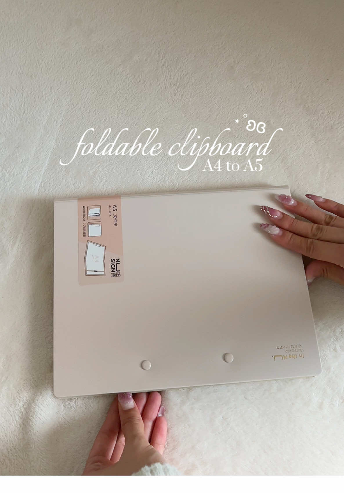 ideal for small bag girlies! ིྀི limited stocks only #folder #clipboard #foldableclipboard #fileorganizer #filefolder #portablefilefolder #expandablefilefolder #stationary #schoolessentials #backtoschool #schoolsupplies 