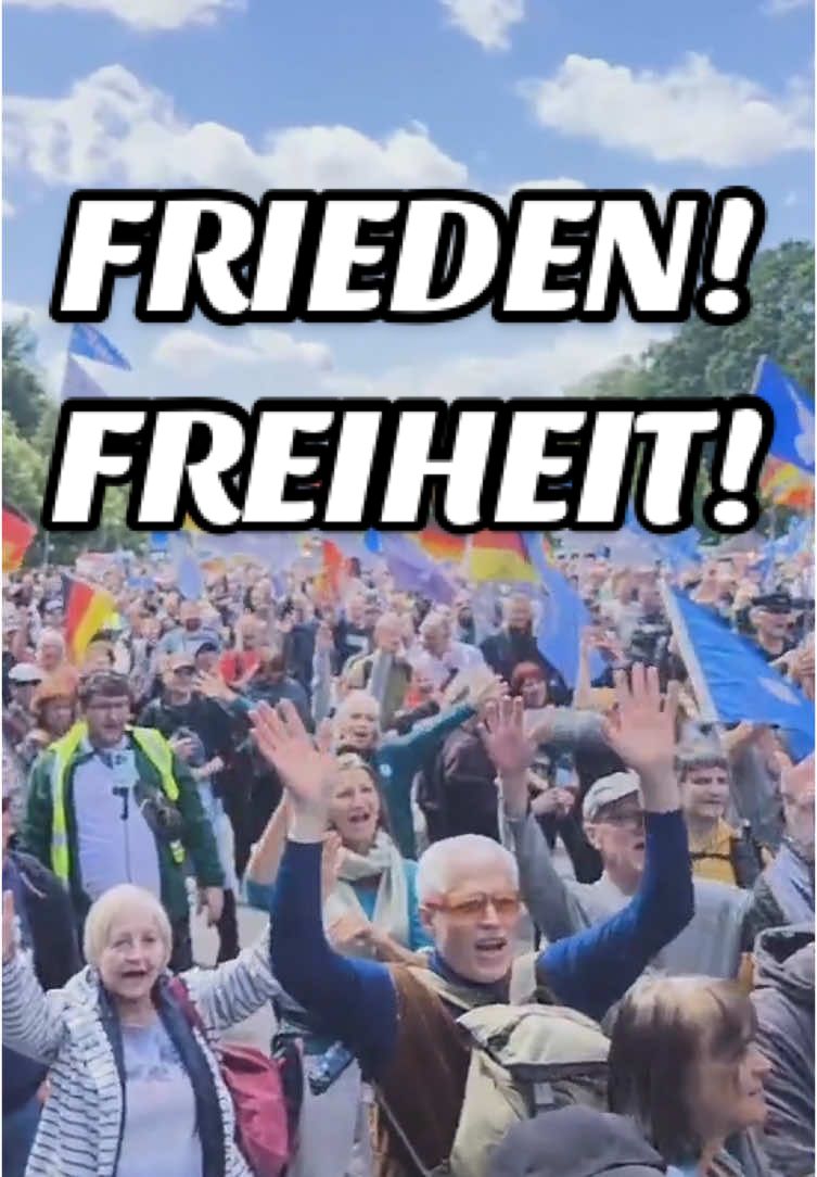 Frieden! Freiheit! 🕊️ Deutschland steht auf! 🇩🇪 Berlin 24.05.2025 #berlin #deutschland #frieden #freiheit #menschen #demo #demonstration #protest #politik #bundestag #bundesregierung #demokratie #neuwahlen #friedenschaffen #merz 
