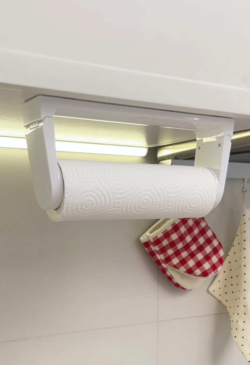 Easy to use kitchen paper😏#gadgets #coolstuff #coolgadgets #product #shopping #amazonfinds #favoritefinds #LearnOnTikTok #tiktokmademebuyit #fyp 