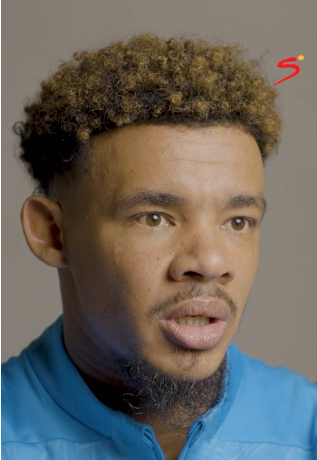 It’s been a long season for Ronwen but he’s still standing despite the setbacks. #sportsontiktok #mamelodisundowns #kasiflava #ronwenwillams 
